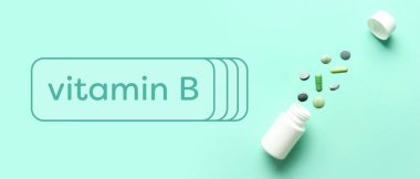 Kavanoz, hap ve VITAMIN B metin arkaplan rengi