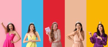 Renkli balo elbiseli güzel kızlar.