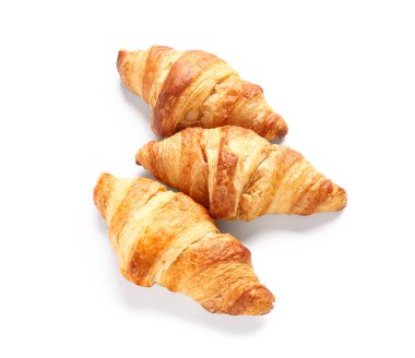 Beyaz zemin üzerine lezzetli ay çöreği