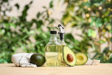 Açık havada avokado yağlı kompozisyon.