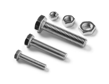 Beyaz arka planda krom fındıklı musluk cıvataları