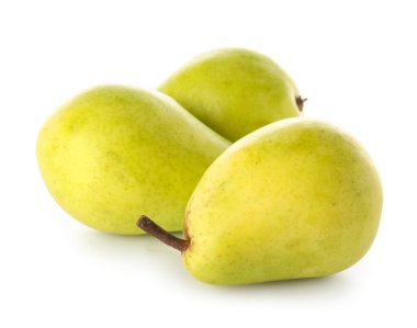 Olgun armutlar beyaz arkaplanda izole