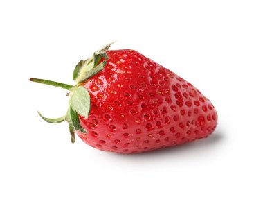 Beyaz arka planda tatlı taze çilek