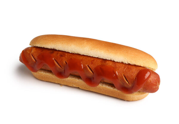 вкусный хот-дог на белом фоне
