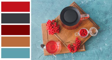 Renk arkaplanındaki sağlıklı viburnum çayı