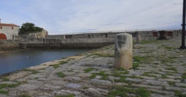 Socoa Kalesi 'nin Fransa' nın Atlantik kıyısındaki Saint Jean de luz Körfezi 'nde çekilmesi.