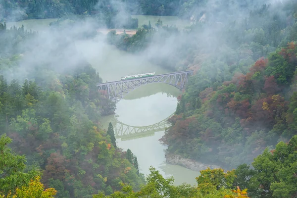 Japonya 'da sonbahar yaprağı mevsimi