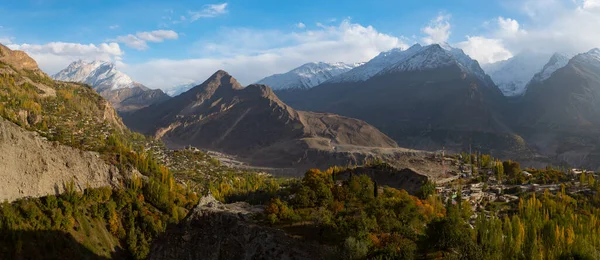 Пейзаж Пакистана Осенью — стоковое фото
