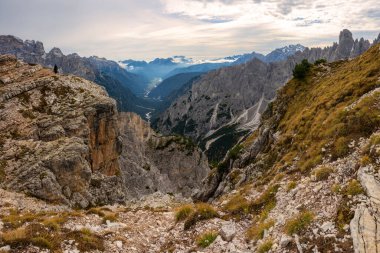 Cadini di Misurina - Tre Cime Trail Routh, Dolomite, İtalya.