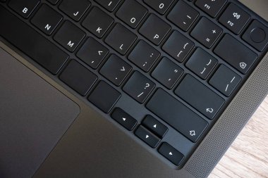 Bilgisayarın klavyesini kapat