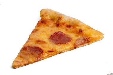 Pizzanın yüksek çözünürlüklü fotoğrafı...