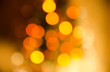 Bulanık çelenk ışıklarının soyut Noel arkaplanı