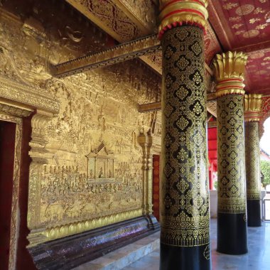 Luang Prabang, Kuzey Laos 'taki antik bir tapınakta Altın Budist sanatı