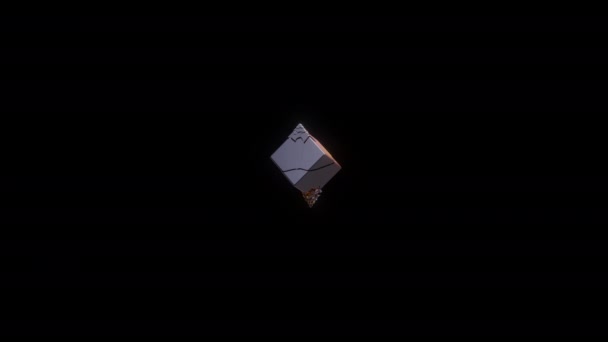 Donkere Kubus Breken Prachtige Kostbare Amberkleurige Kristallen Geïsoleerd Zwarte Achtergrond — Stockvideo