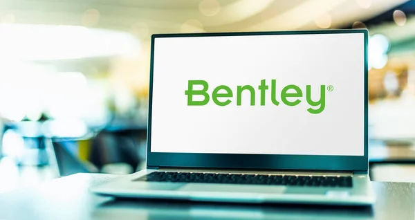 Poznan Pol Maio 2022 Computador Portátil Exibindo Logotipo Bentley Systems — Fotografia de Stock