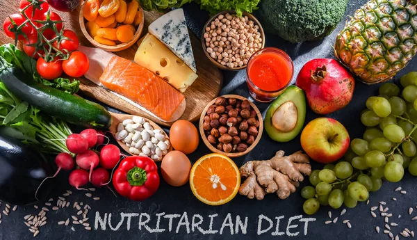 Prodotti Alimentari Che Rappresentano Dieta Nutrizionale Che Possono Migliorare Stato — Foto Stock