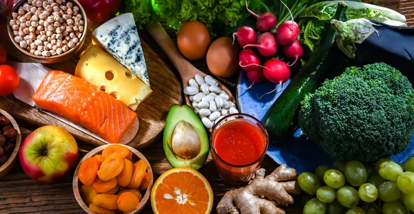 Productos Alimenticios Que Representan Dieta Nutritiva Que Pueden Mejorar Estado — Foto de Stock