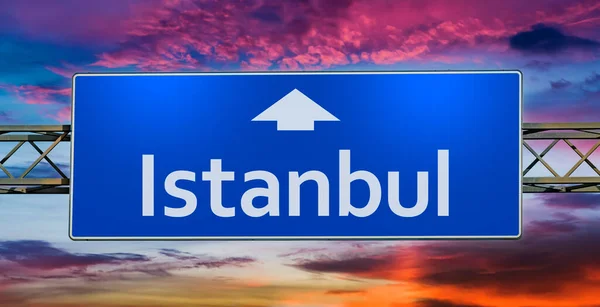 Road Sign Indicating Direction City Istanbul — Stock Photo, Image