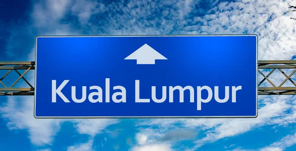 Sinal Estrada Indicando Direção Para Cidade Kuala Lumpur — Fotografia de Stock