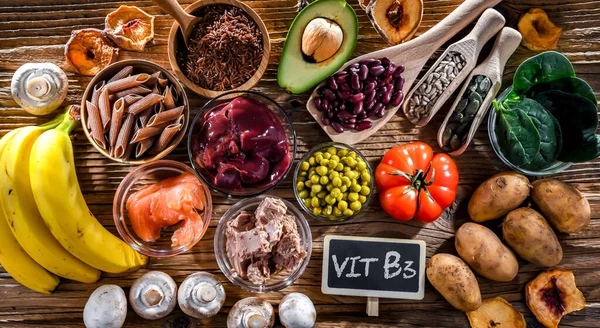 Niasin Açısından Zengin Gıda Ürünleri Kolesterol Seviyelerini Kontrol Etmek Kan — Stok fotoğraf