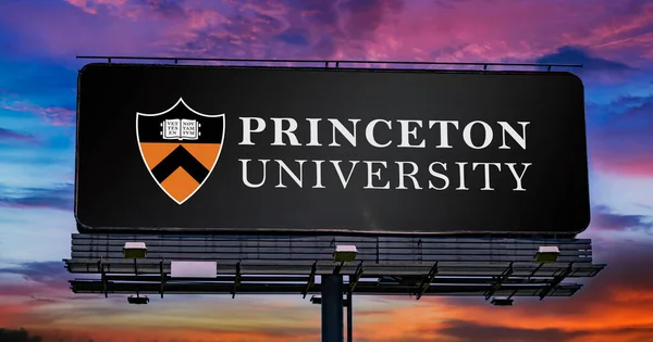 Poznan Pol Mar 2023 Reklamní Billboard Logem Princetonské Univerzity Soukromé — Stock fotografie