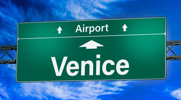 Road Sign Indicating Direction City Venice — Stock Photo, Image