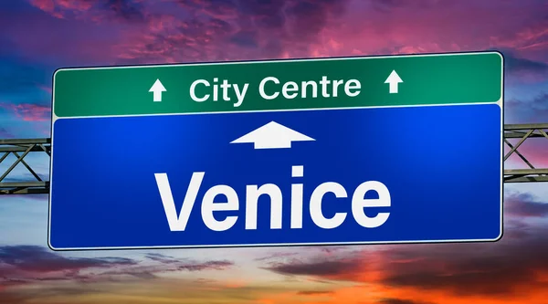 Road Sign Indicating Direction City Venice — Stock Photo, Image