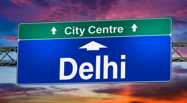 Road Sign Indicating Direction City Delhi — Stock Photo, Image