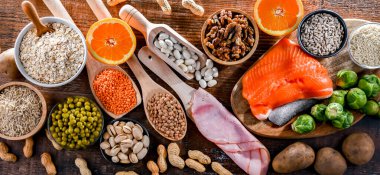 Tiamin veya B1 vitamini açısından zengin gıda ürünleri bileşimi