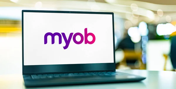 Poznan Pol Apr 2022 Laptop Computer Displaying Logo Myob Australian — Stockfoto