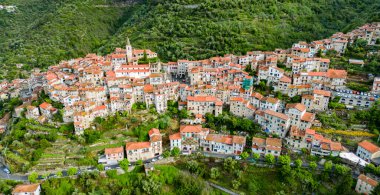 Imperia, Liguria, İtalya 'daki the Aerial view of