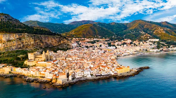 Luchtfoto Van Cefalu Aan Tyrreense Kust Van Sicilië Italië — Stockfoto
