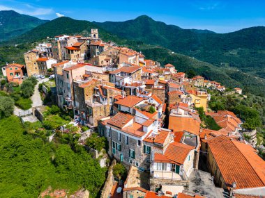 Perinaldo Imperia Eyaleti, Liguria, İtalya için görünümünü.