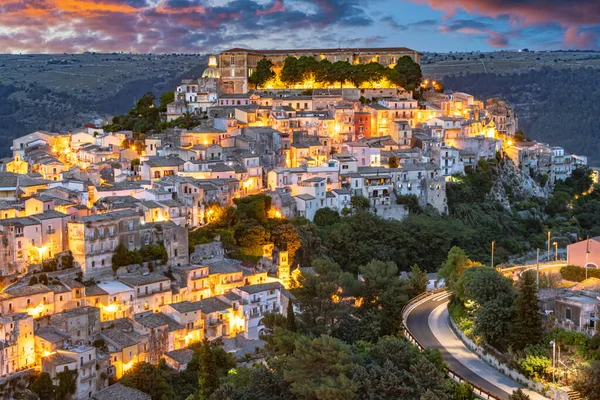 Ragusa 'nın Sicilya' nın güneyindeki Val di Noto 'daki hava manzarası.