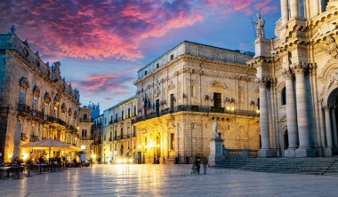 Piazza Duomo Syracuse, Sicilya, İtalya