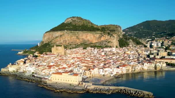 Luchtfoto Van Cefalu Aan Tyrreense Kust Van Sicilië Italië — Stockvideo