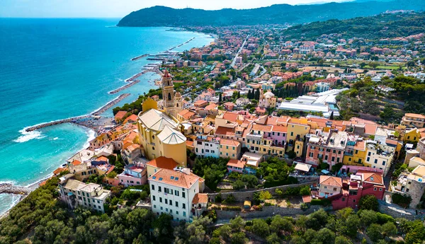 意大利利古里亚Imperia省意大利Riviera上Cervo村的空中景观 — 图库照片
