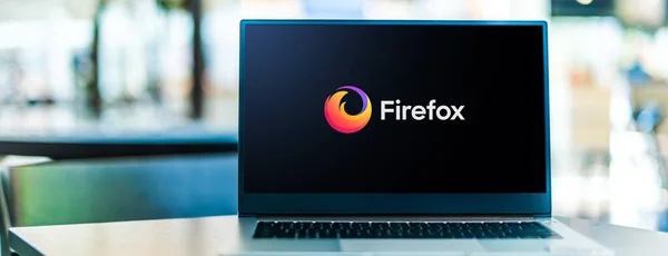Poznan Pol Jan 2021 Computador Portátil Exibindo Logotipo Firefox Navegador — Fotografia de Stock