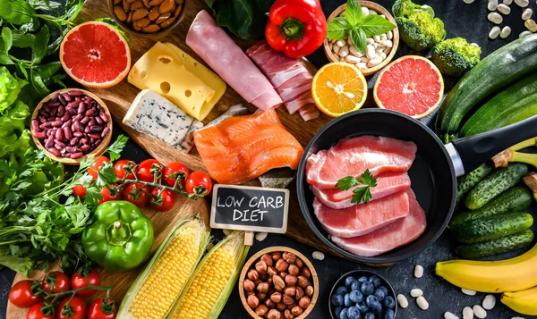 Dieetproducten Met Een Laag Koolhydraatgehalte Aanbevolen Voor Gewichtsverlies — Stockfoto