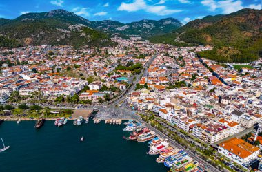 Marmaris 'in Mugla ilindeki hava manzarası, Türkiye.