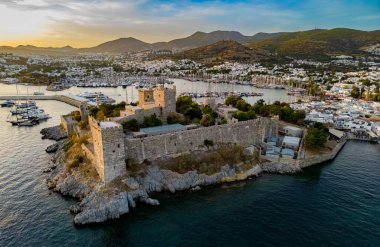 Türkiye 'nin Mugla ilindeki Bodrum' un hava manzarası.