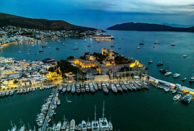 Türkiye 'nin Mugla ilindeki Bodrum' un hava manzarası.