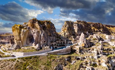 Kapadokya 'nın Nevsehir ilindeki Urgup manzarası.