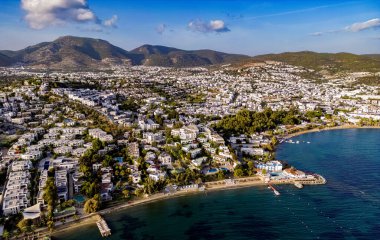 Mugla ilinin Bodrum ilçesine bağlı Gumbet 'in hava manzarası, Türkiye.