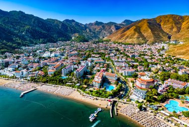 Mugla ilinin Marmaris ilçesine bağlı bir mahalle olan Icmeler 'in hava manzarası