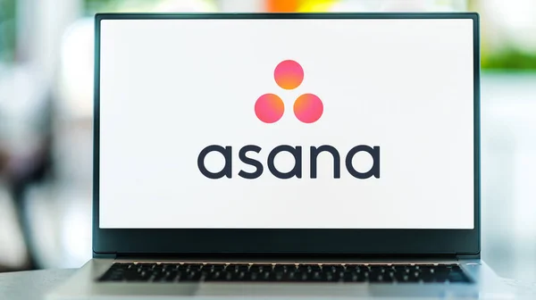 Poznan Pol Dic 2021 Computadora Portátil Que Muestra Logotipo Asana — Foto de Stock