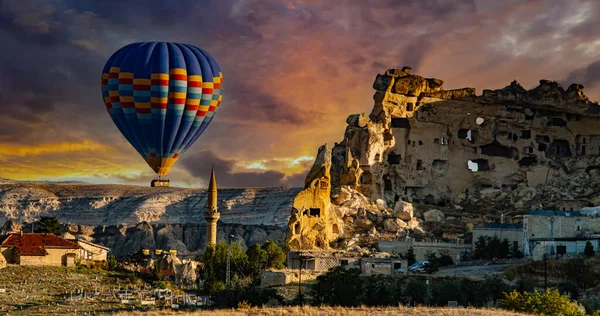Hot Air Balloons Cavusin Goreme National Park Cappadocia Turkey — Stock Photo, Image