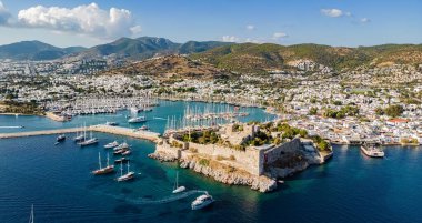 Türkiye 'nin Mugla ilindeki Bodrum' un hava manzarası.