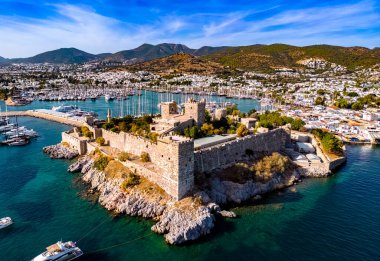 Türkiye 'nin Mugla ilindeki Bodrum' un hava manzarası.