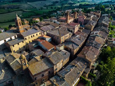 Torrita di Siena 'nın havadan görünüşü, İtalya' nın Tuscany eyaletinde bir komündür.